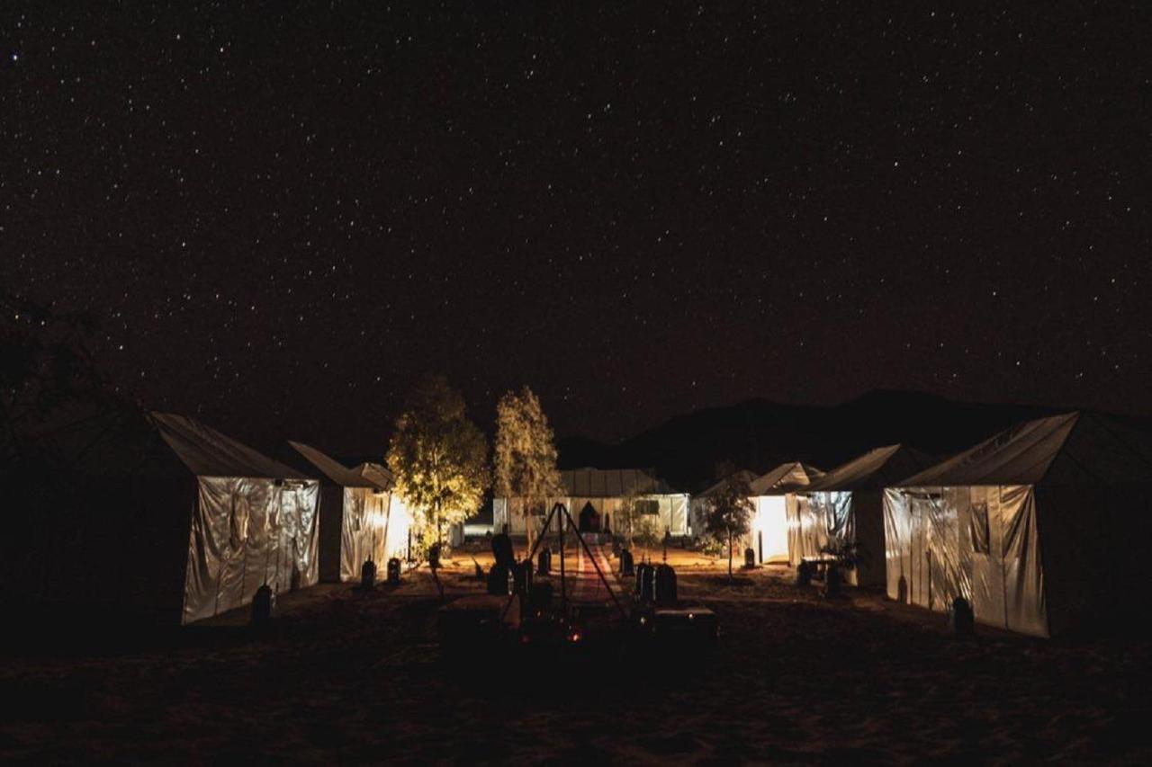 Hotel Erg Chebbi Dunes Desert Camp Merzouga Exterior foto